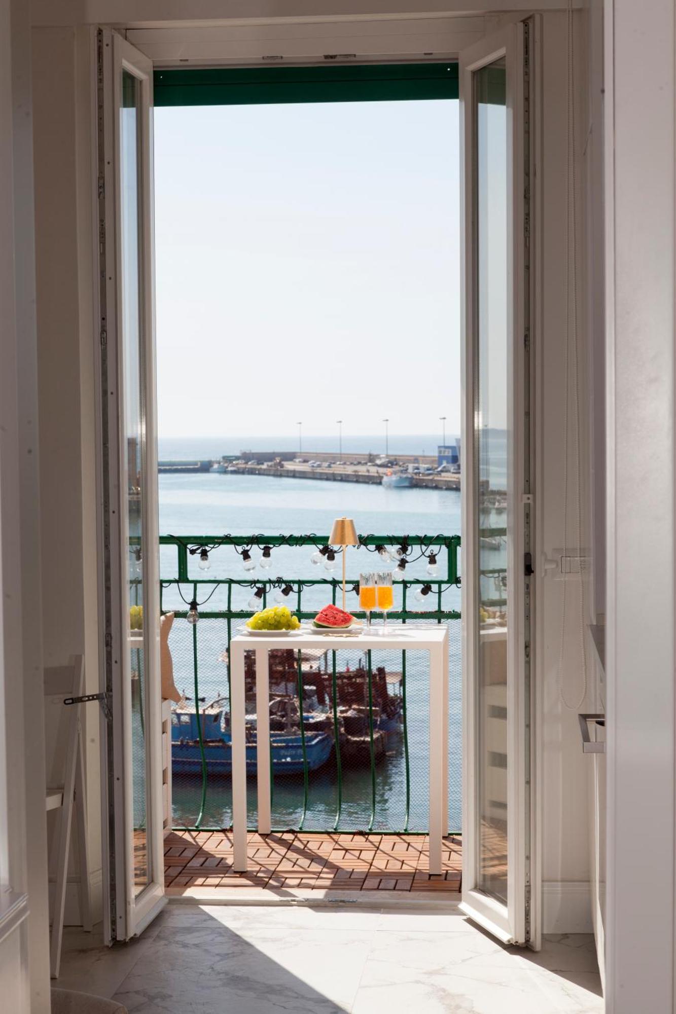 La Finestra Sul Mare Vista Mare Apartment *