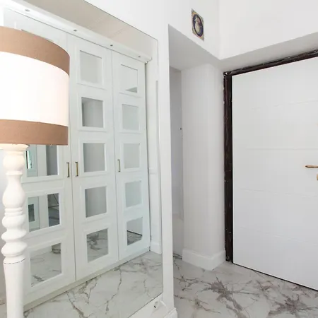 La Finestra Sul Mare Central Apartment Vista Mare Anzio Exterior photo